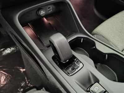 Volvo XC40 1.5 T2 Core Geartronic NAVI/FULL LED/JA17/PDC (2024) - Photo 12