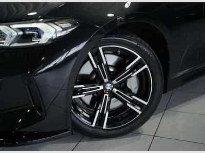 BMW 330 i M Sport xD Limousine 2.H *GSD*ACC*HUD*Aero (2024) - Foto 3