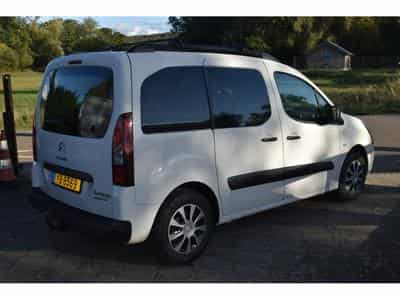 Citroën Berlingo 1,6 HDi 5 places (2014) - Photo 4