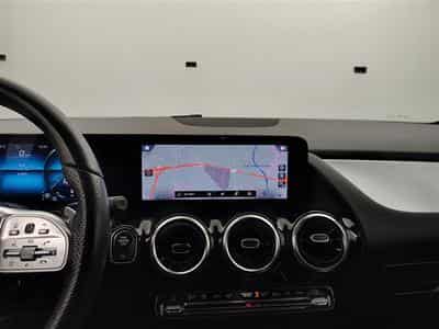 Mercedes GLA 200 GLA 200 7G-Tronic PACK AMG NAVI / FULL LED / CUIR / CAMERA (2020) - Photo 11