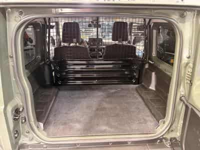 Suzuki Jimny 1.5 Allgrip 102HP (2023) - Photo 12