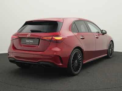 Mercedes A 200 d (2025) - Photo 3