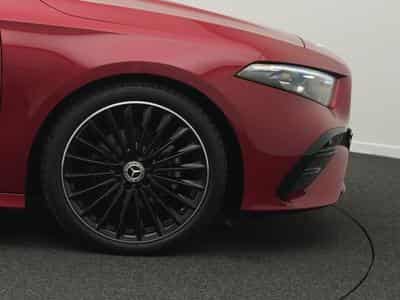 Mercedes A 200 d (2025) - Photo 8