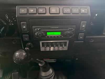 Land-Rover Defender 90 TD5 REUL SPORT PARTS (2006) - Photo 11