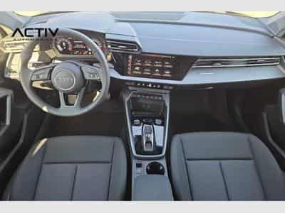 Audi A3 TFSI Mild Hybrid 150 S tronic 7 Design (2026) - Photo 12