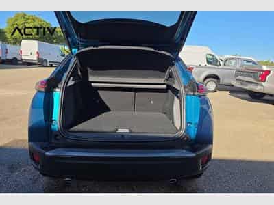 Peugeot 2008 Hybrid 145 e-DCS6 Allure (2026) - Photo 11