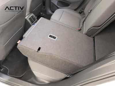 VW Golf VIII 1.5 eTSI EVO2 116 DSG7 Life Plus (2025) - Photo 11