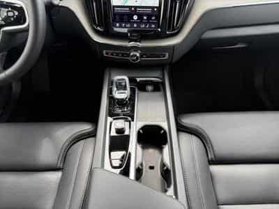 Volvo XC60 T6 Ultra Bright / Hybride BOWERS WILKINS (2025) - Photo 11