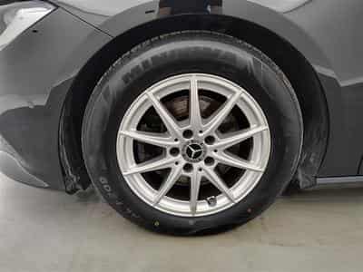 Mercedes CLA 180 180D Business Solution NAVI/JA16/PDC AV AR (2022) - Foto 6