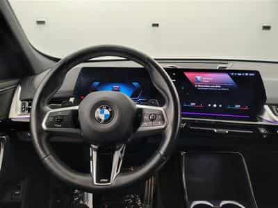 BMW X1 1.5iA MHEV PACK M/NAV/CARPLAY/CAM 360/HK/KEYLESS/HUD (2023) - Photo 9