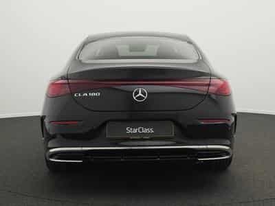 Mercedes CLA 180 AMG-Line (2025) - Photo 4