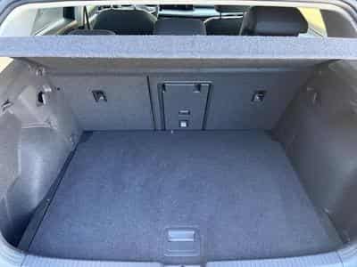 VW Golf VIII 2.0 TDI 85kW Life (2023) - Photo 15