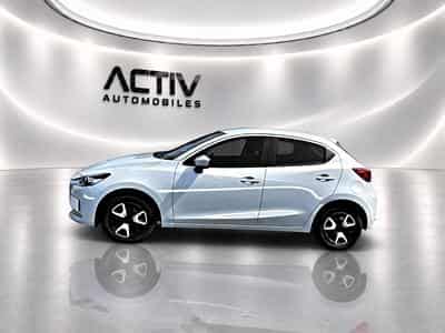 Mazda 2 1.5 E-SKYACTIV-G 90 CENTRE-LINE (2024) - Foto 4