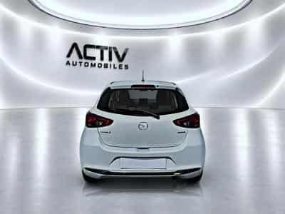 Mazda 2 1.5 E-SKYACTIV-G 90 CENTRE-LINE (2024) - Foto 6