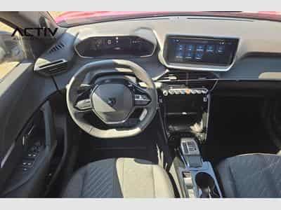 Peugeot 2008 Hybrid 145 e-DCS6 Allure (2026) - Photo 13