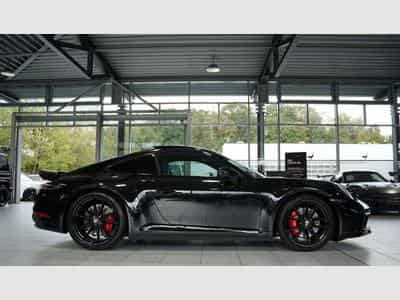 Porsche 911 Coupé Carrera 4S *Chrono *Pano*S-Abgas (2023) - Photo 6