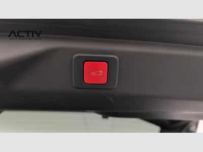Peugeot 3008 Hybrid 145 e-DCS6 GT (2025) - Photo 12