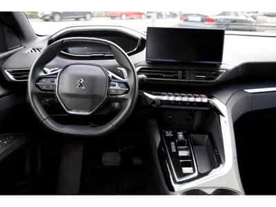 Peugeot 3008 PureTech 130 EAT8 Allure (2024) - Photo 9