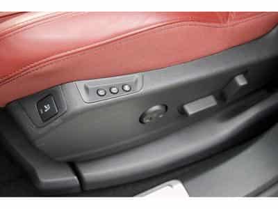 Peugeot 3008 BlueHDi 130 EAT8 GT ACC Cuir 360° Focal toit panoramique (2023) - Photo 11