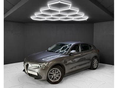 Alfa-Romeo Stelvio 2.2 Diesel 160 ch (2021) - Photo 1