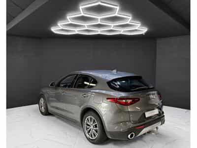Alfa-Romeo Stelvio 2.2 Diesel 160 ch (2021) - Photo 3