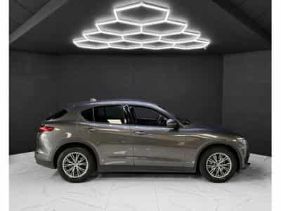 Alfa-Romeo Stelvio 2.2 Diesel 160 ch (2021) - Photo 6