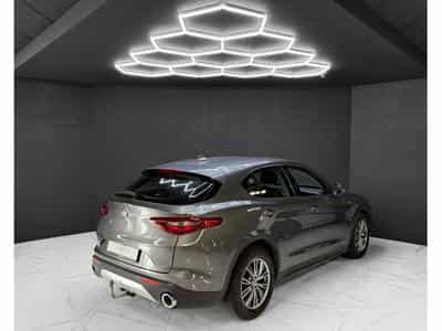 Alfa-Romeo Stelvio 2.2 Diesel 160 ch (2021) - Photo 5