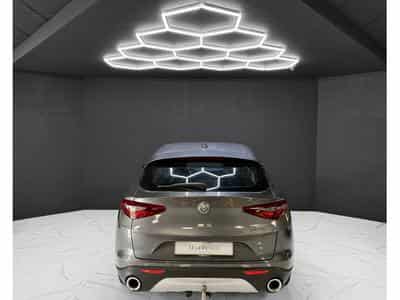Alfa-Romeo Stelvio 2.2 Diesel 160 ch (2021) - Photo 4