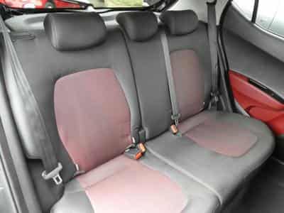 Hyundai i10 1.0 Pack Automatique (2017) - Photo 4