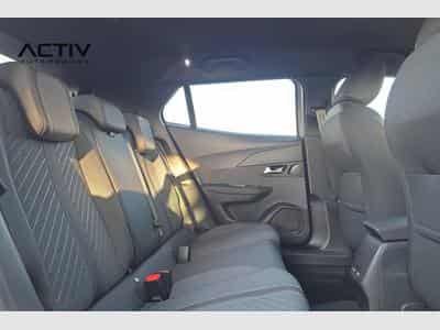 Peugeot 2008 Hybrid 145 e-DCS6 Allure (2026) - Photo 10