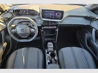 Peugeot 2008 Hybrid 145 e-DCS6 Allure (2026) - Photo 12