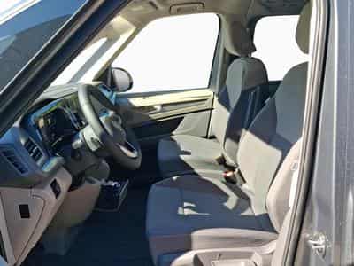 VW T7 Life (2026) - Photo 9