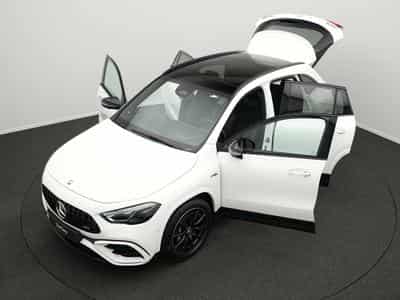 Mercedes GLA 35 AMG 4MATIC Multi+Pano+360°+Night+Burm (2024) - Photo 14