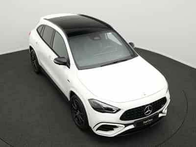 Mercedes GLA 35 AMG 4MATIC Multi+Pano+360°+Night+Burm (2024) - Photo 12