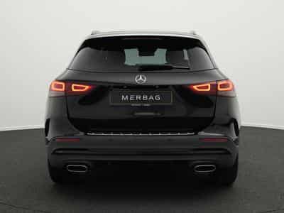 Mercedes GLA 180 AMG-Line LED+Kamera+Night+AHK+19" (2021) - Photo 4