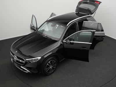 Mercedes GLC 200 d 4MATIC AVANTGARDE Advanced/Navi/AHK. (2025) - Photo 14