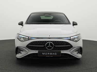 Mercedes CLA 220 4MATIC (2026) - Photo 2
