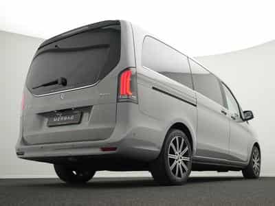 Mercedes V d 4MATIC Avantgarde lang (2025) - Photo 9