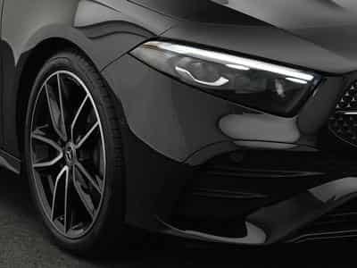 Mercedes A 200 d Multi+Kamera+Night+Distr (2025) - Photo 9