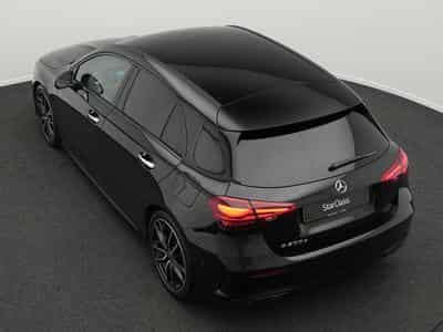 Mercedes A 200 d Multi+Kamera+Night+Distr (2025) - Photo 13