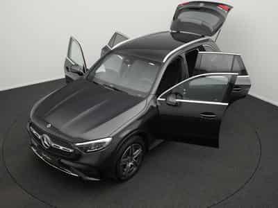 Mercedes GLC 300 d 4M AMG-Line LED+Kamera+Memo+19"+AHK (2025) - Photo 14