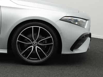 Mercedes A 200 MUlti+Kamera+Night+19"+Ambi (2025) - Photo 8