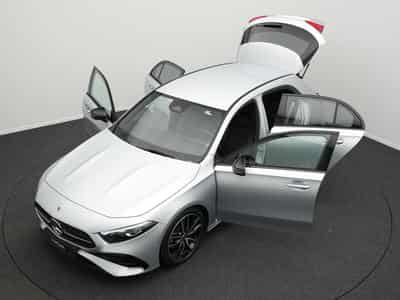 Mercedes A 200 MUlti+Kamera+Night+19"+Ambi (2025) - Photo 14