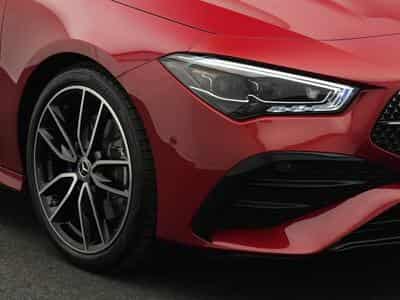 Mercedes CLA 200 AMG-Line Cpe Multi+Kamera+Keyless+19" (2025) - Photo 9