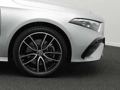 Mercedes A 250 e Pano+Multi+360°+Totw+Distr+19" (2026) - Photo 8