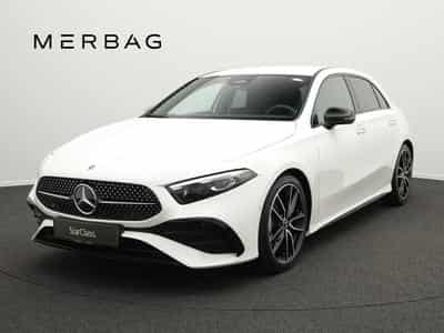 Mercedes A 200 AMG-Line Multi+Kamera+Night+19" (2025) - Photo 1