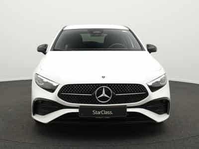 Mercedes A 200 AMG-Line Multi+Kamera+Night+19" (2025) - Photo 2