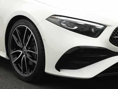 Mercedes A 200 AMG-Line Multi+Kamera+Night+19" (2025) - Photo 9