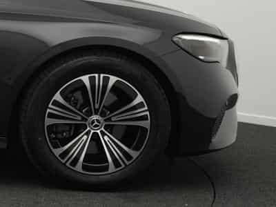 Mercedes E 220 d T Avantgarde LED+Kamera+AHK+Apple (2025) - Photo 8