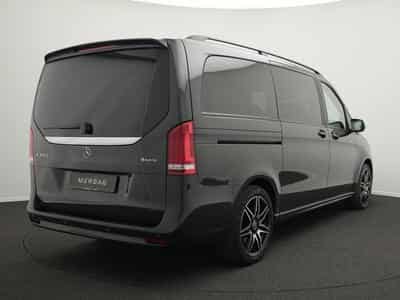 Mercedes V d 4MATIC Exclusive Lang (2023) - Photo 3